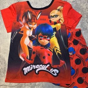 Girls Short Sleeved Miraculous Ladybug Pajamas Size 6 Pj’s